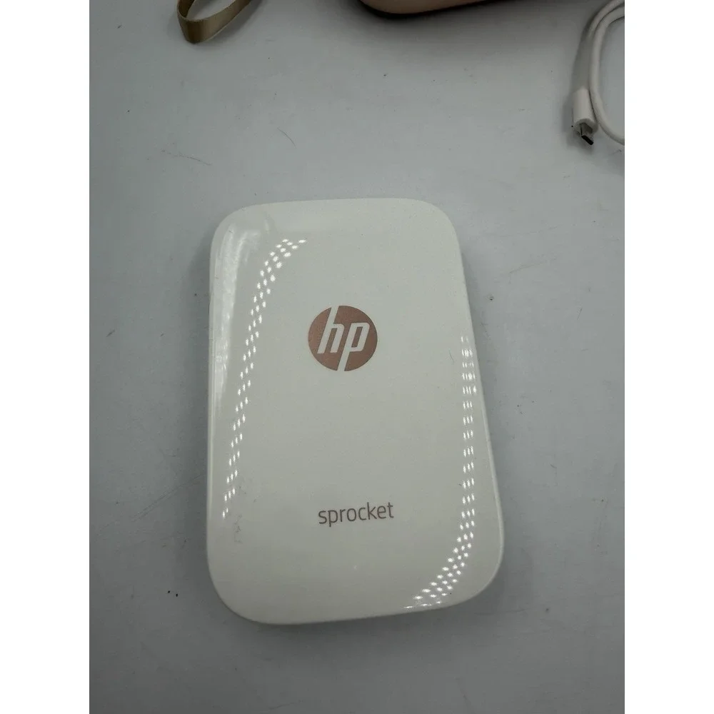 HP X7N07A Sprocket Portable Pocket Photo Printer W Case, Cable, & Photo Paper